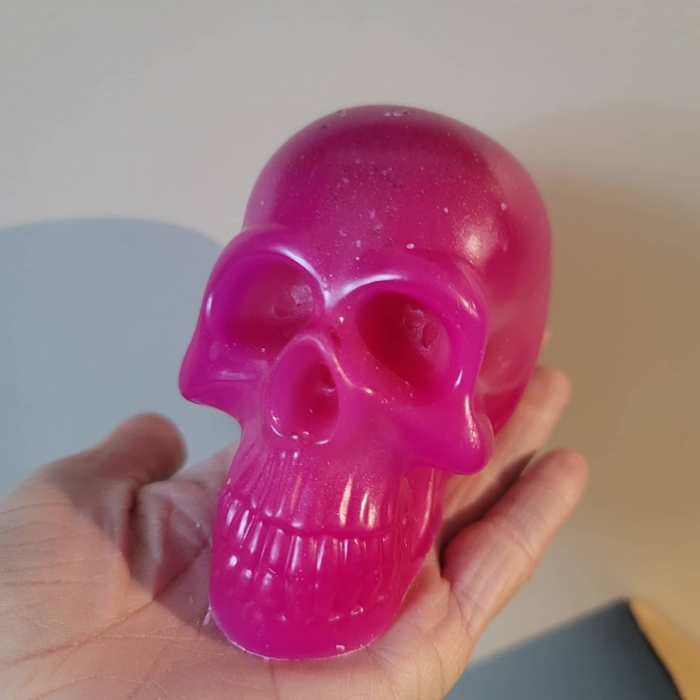 Large skull candle